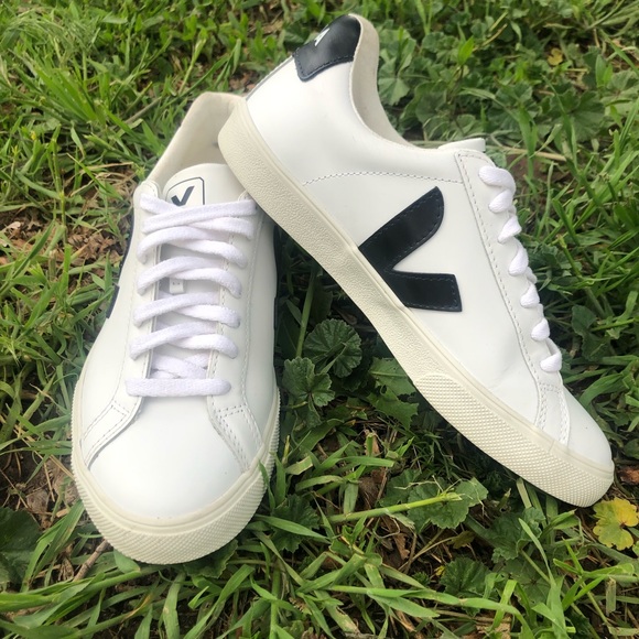 Veja Shoes - VEJA ESPLAR LEATHER WHITE BLACK